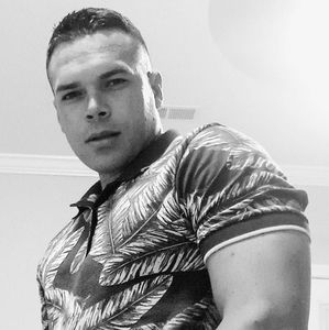 Meet your Posher, Adriano